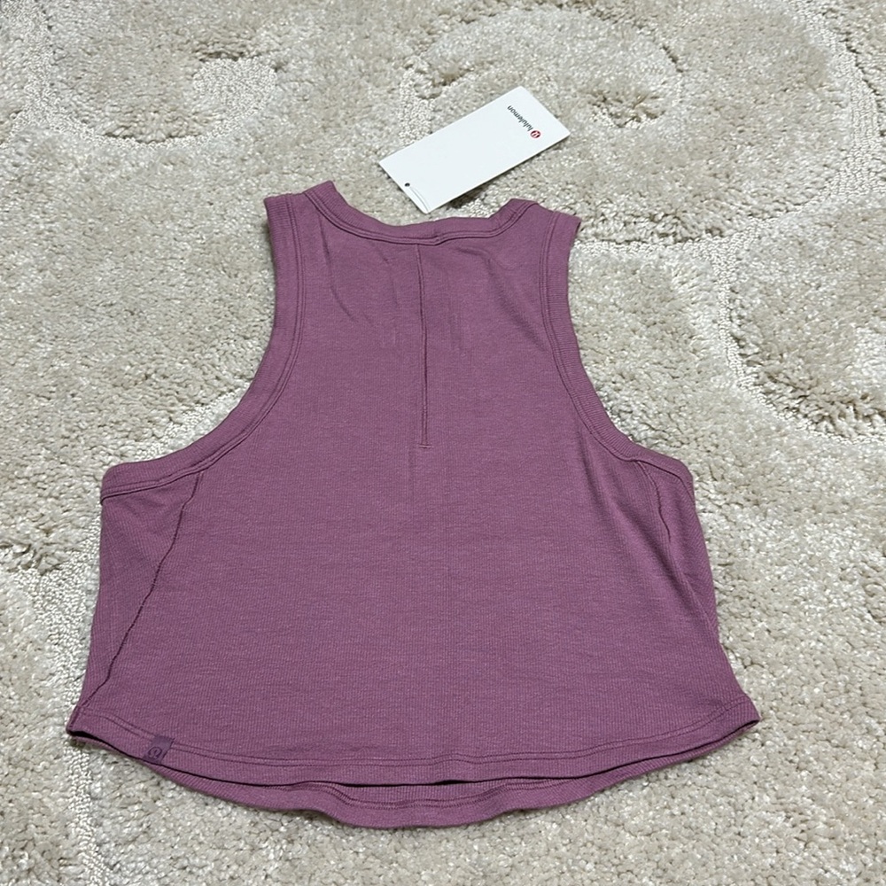 Lululemon Cropped Tank - Picture 3 of 4
